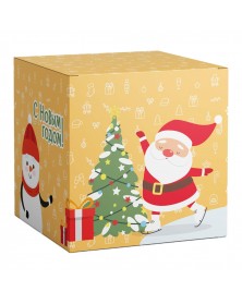 Подарочная коробка для кружки В гостях у деда мороза кремовая.. Подарочная коробка для кружки В гостях у деда мороза кремовая..