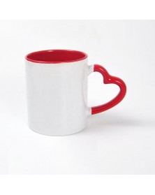 Кружка белая, с фигурной ручкой сердце красная внутри и ручка стандарт 330м..